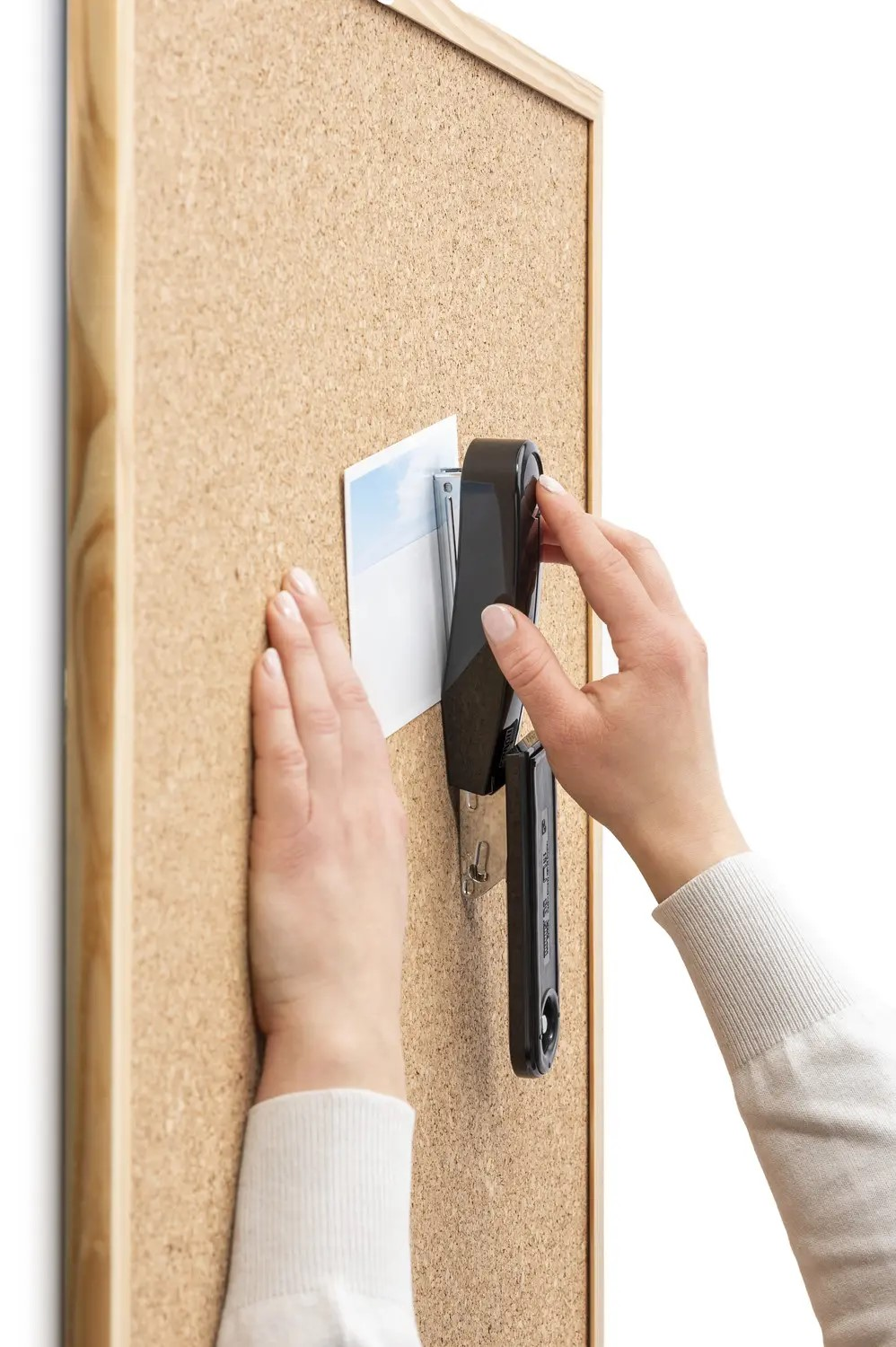 Staple up to 30 sheets