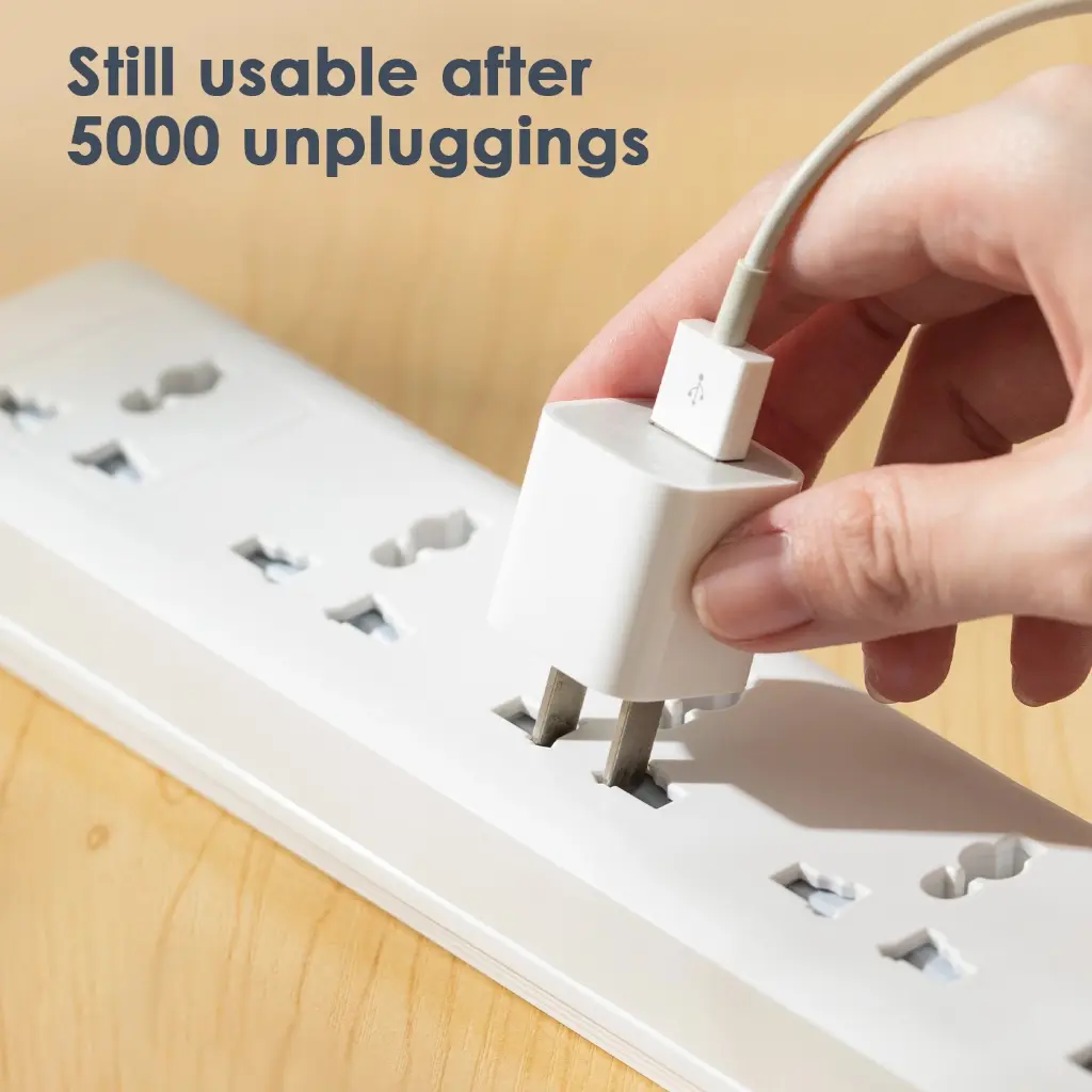 deli-et405-power-strip-4.webp